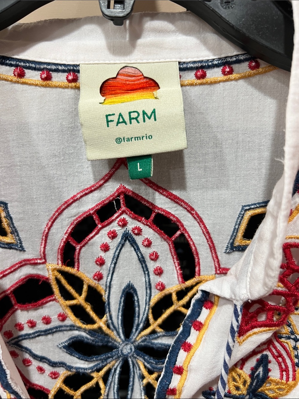 FARM Rio Mary’s Tile Embroidery - Picture 9 of 11